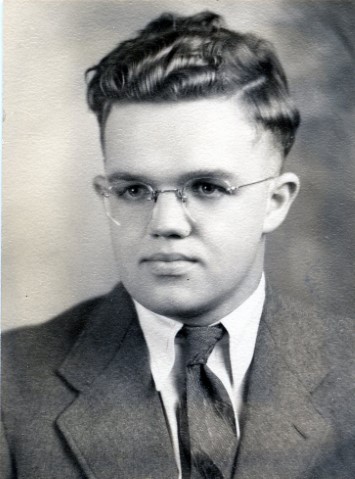 Howard Royle MHS 1942 Senior Class
