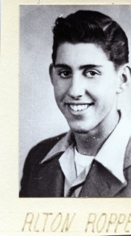 MHS 1944 Senior Class